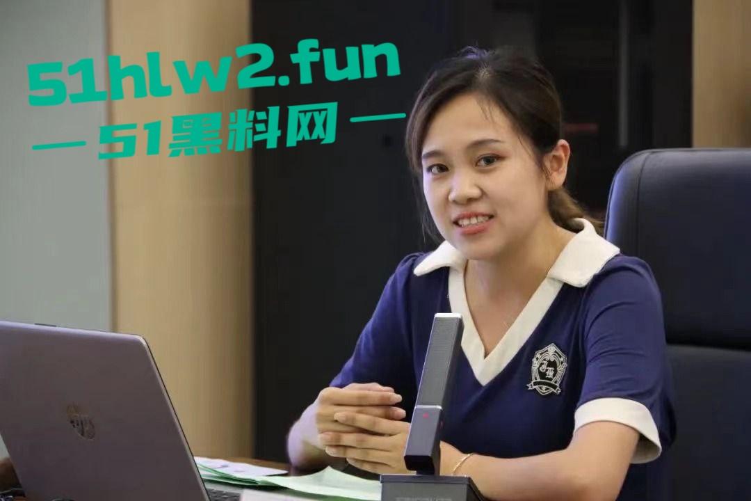 淄博幼师【董晨倩】家长眼中端庄优秀教师,私下却是个大骚逼勾引学生家长被原配曝光。-1