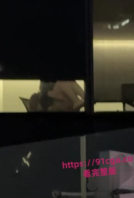 腾讯滨海大厦S3914会议室亲热视频疯传!产品效率组员工张策被曝光!-8