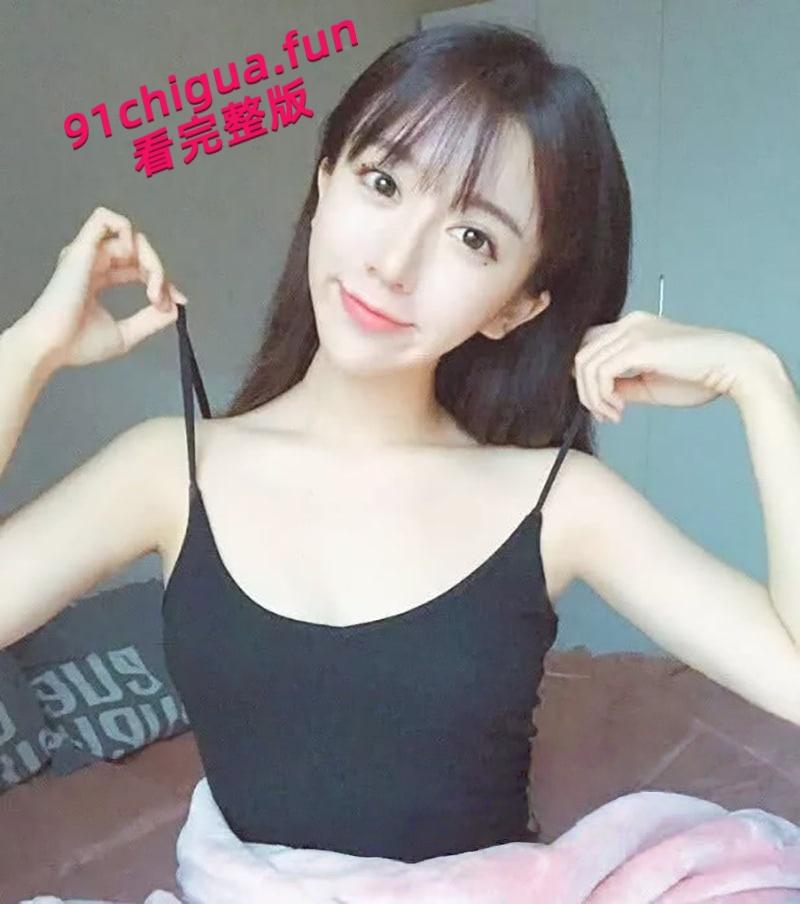 后续更新,抖音网红【呆妹儿小霸王】直播间回应曝光事件,多次强调不是自己却没证据自证,早期背刺【旭旭宝宝】更多黑料扒出!-3