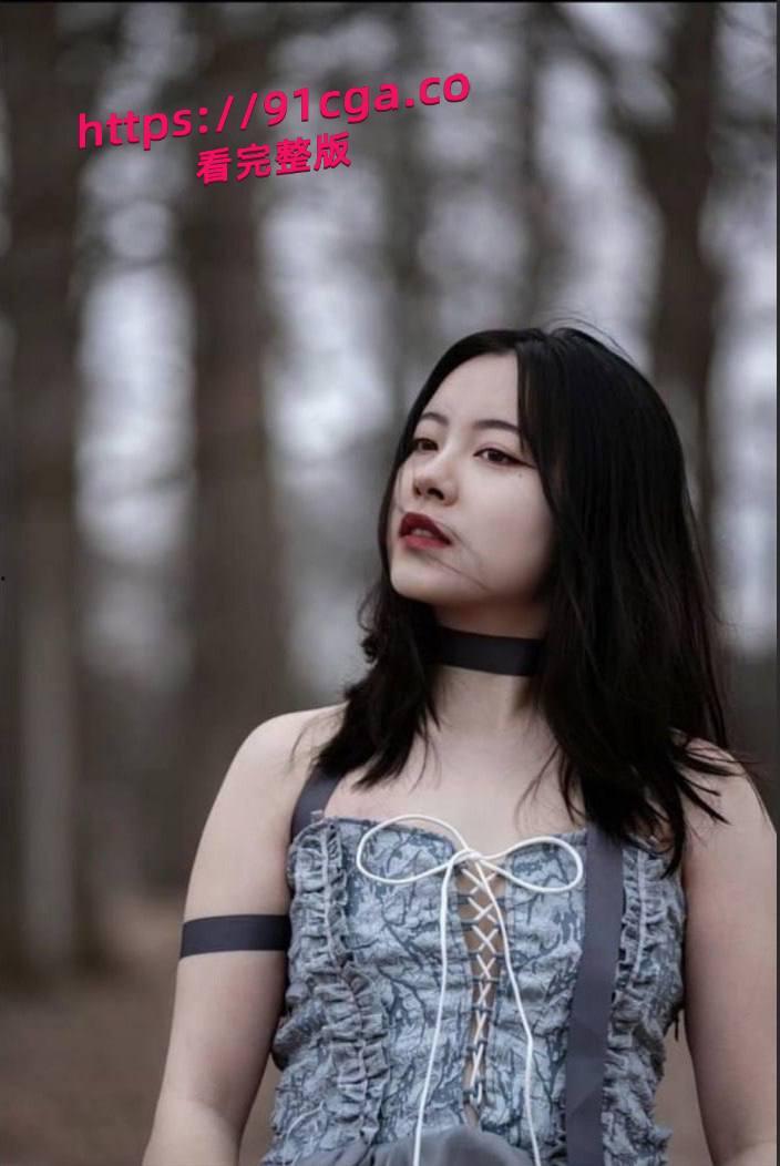 浙江越秀外国语学校大二反差婊 陈思 玩脱了!?陈思恋爱期间脚踏多条船-2