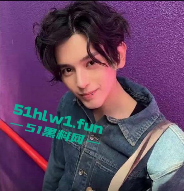 横店【玺尚酒店】逐玉剧组大瓜!三名武行轮奸一名女化妆师本来是4P淫乱闹大了变轮奸。-27