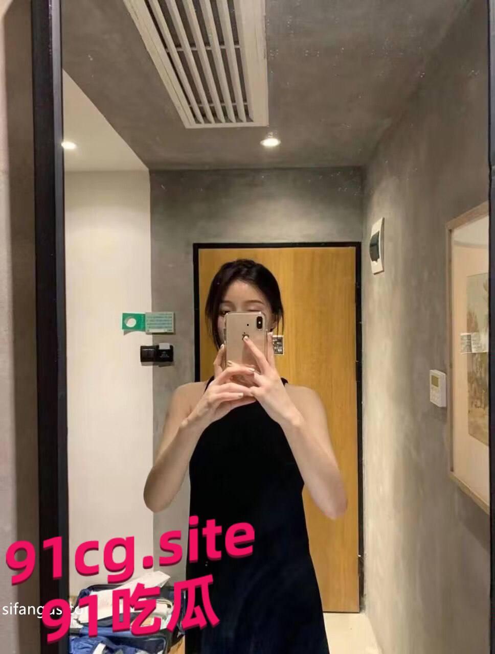 坐标三亚性瘾少女苏扬婕 最骚房产销售，抖音发裸照勾引粉丝被多次无套内射到精液涌出骚穴。-3