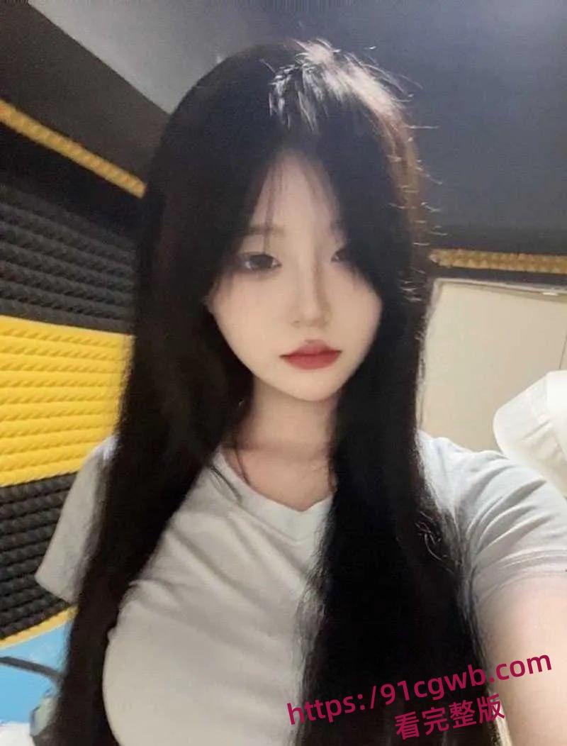 内蒙古民族大学传媒系王艺璇裸贷,自拍全裸淫舞视频做抵押因逾期被债主曝光-2