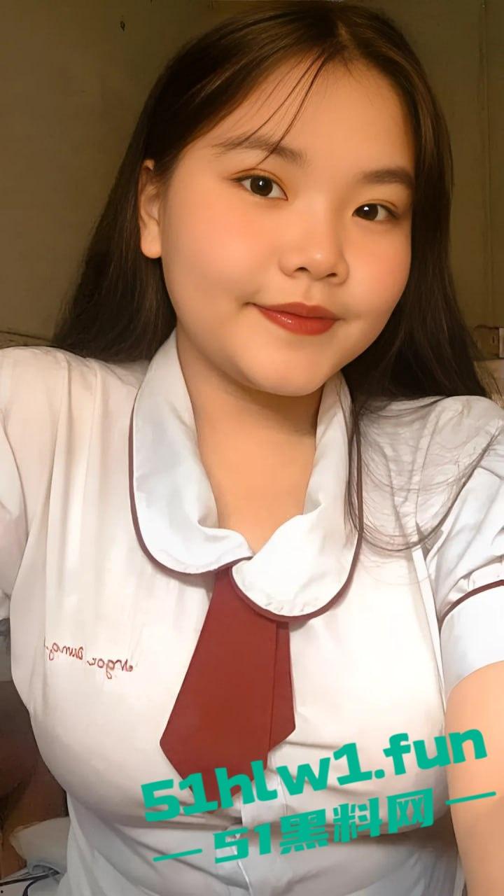 从现在开始叫我开坦克得贝塔，粉嫩一线天骚逼配超大奶子，哥们先F为敬，F键按到手软干就完事了！-4