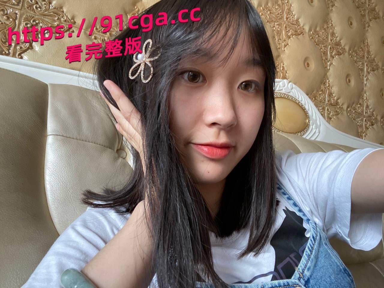 女大学生曝光泄密,约炮金主调教视频流出-1